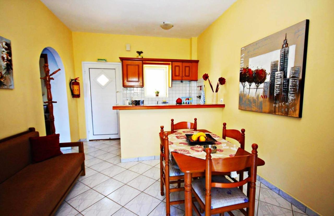 Cozy Apartment Few Mins From Beach Corfu Айос-Єорйос-Пагон Екстер'єр фото